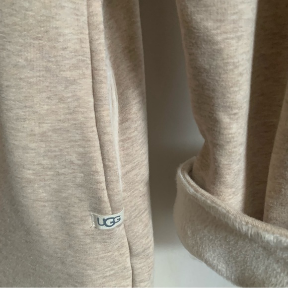 NWT UGG Women’s Duffel Robe, cream size M - Picture 7 of 10